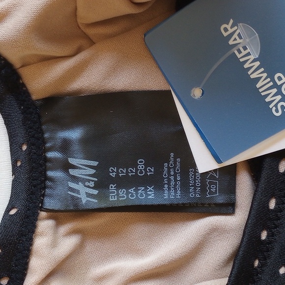 NWT H&M Perforated Mesh Square Neck Bikini Swim Top 12 Black Nude  50off3 - Picture 5 of 5